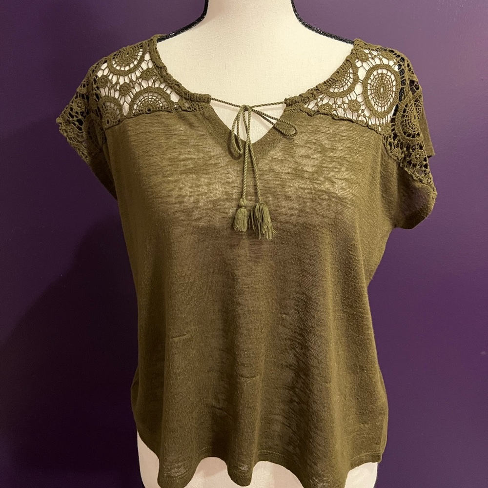 Army green lace shoulder top